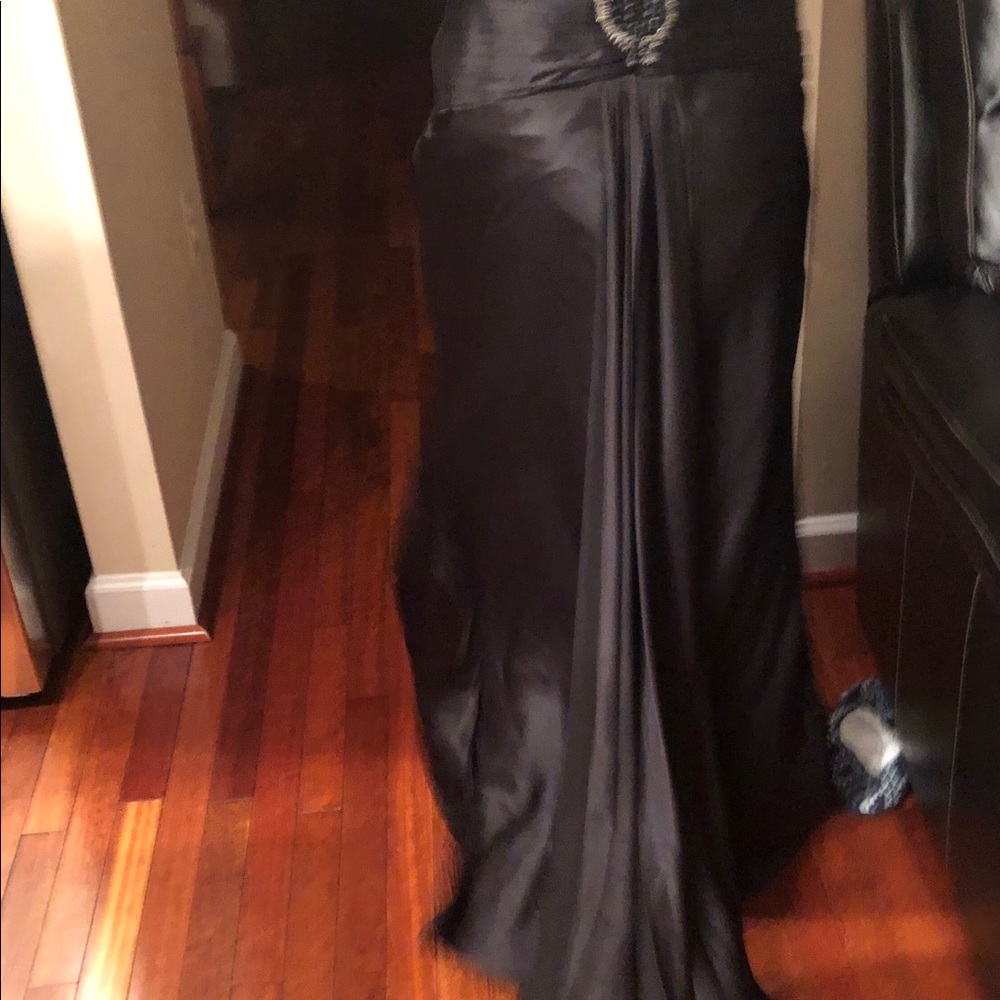 Even gown - Picture 7 of 7